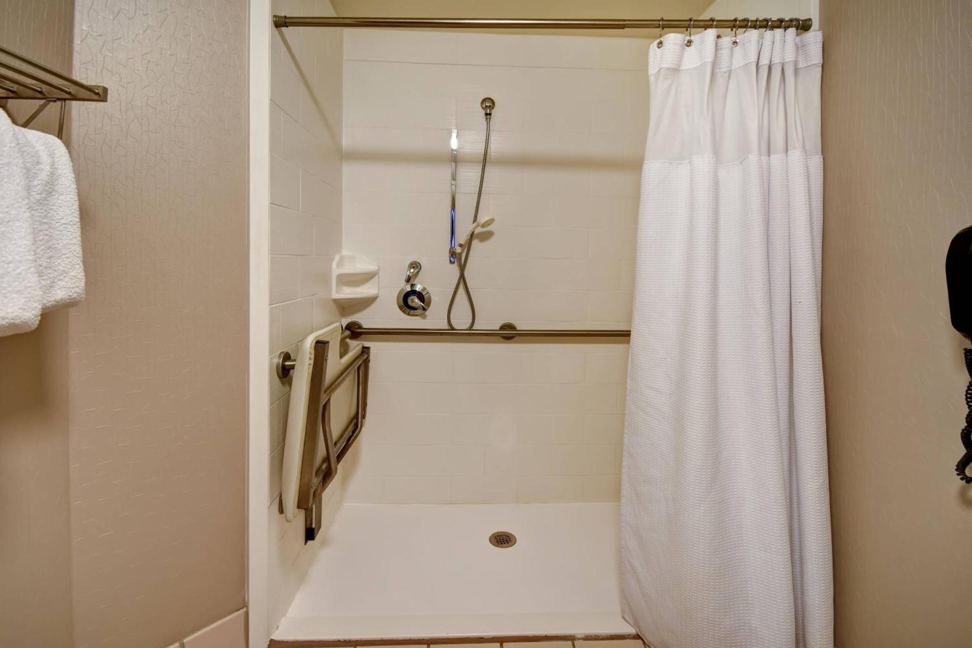 Springhill Suites Louisville Airport Экстерьер фото