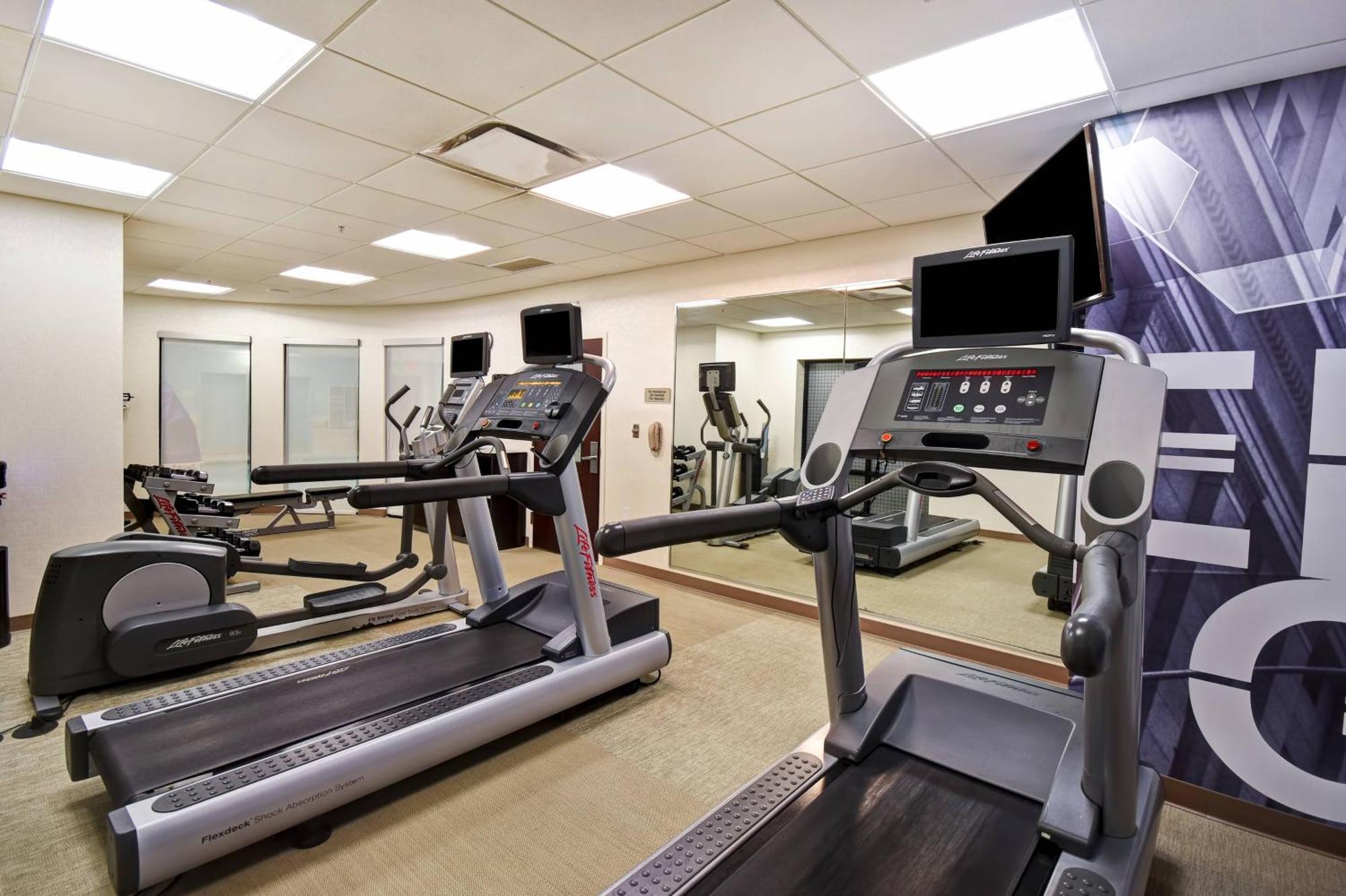 Springhill Suites Louisville Airport Экстерьер фото