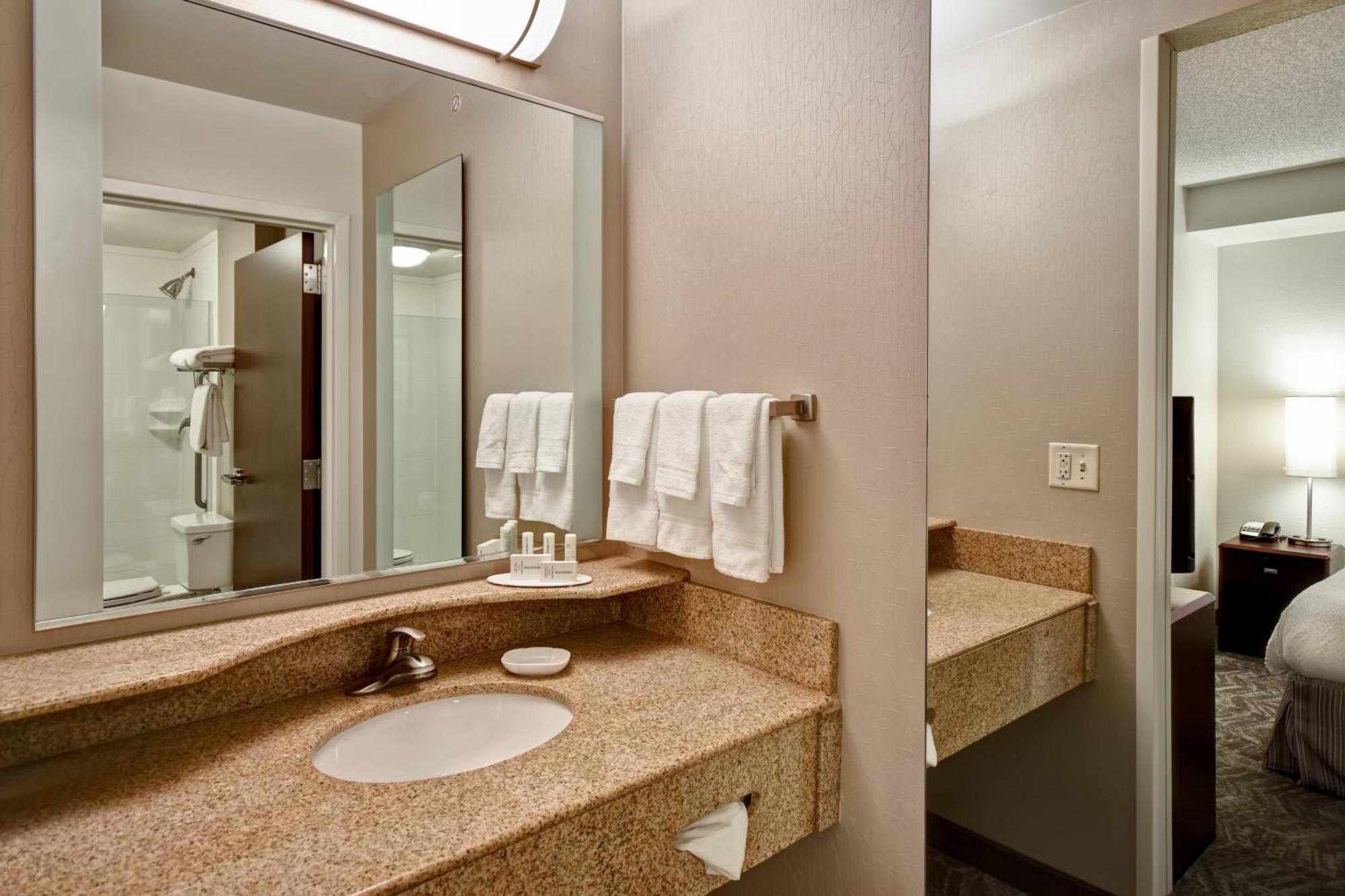 Springhill Suites Louisville Airport Экстерьер фото